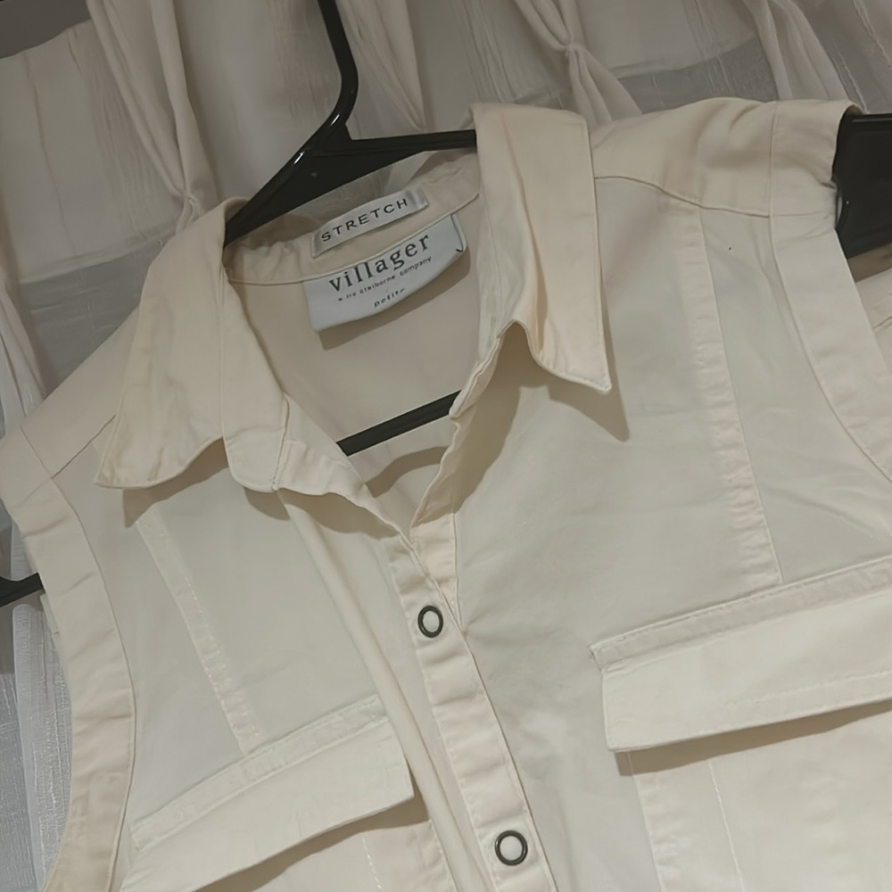 Button Down Top - Picture 3 of 3
